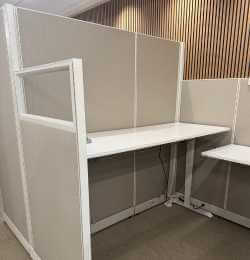 new-office-cubicle-installers-overland-park cubicleinstallationvoverlandpark.com A team of professional office cubicle installers assembling new workstations in Overland Park.